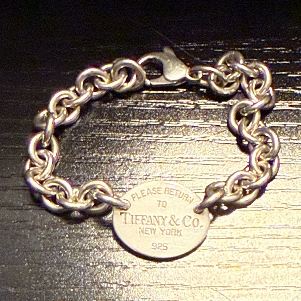 Tiffany & Co. Return to Tiffany Oval Silver Chain Bracelet 2005 bought in NYC